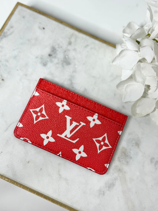 LV Cardholder