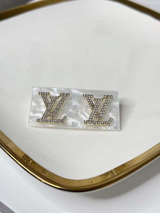 LV Studs